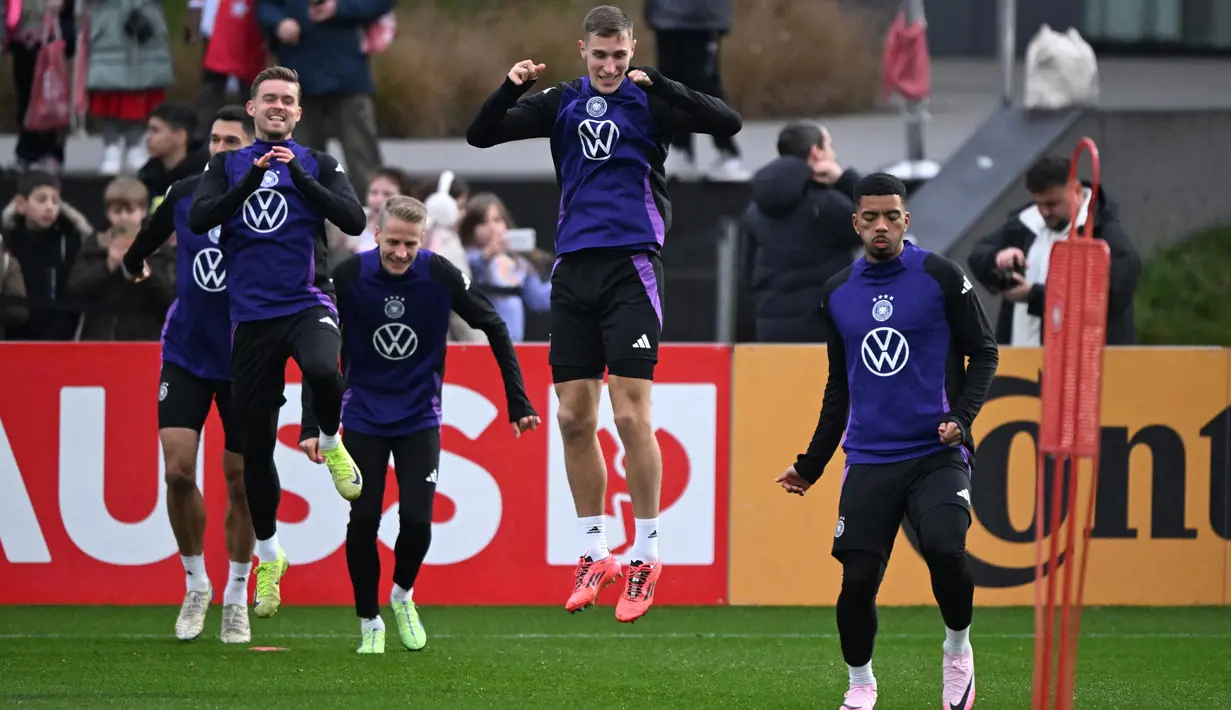Timnas Jerman membutuhkan kemenangan untuk mengunci posisi juara grup. (Kirill KUDRYAVTSEV/AFP)