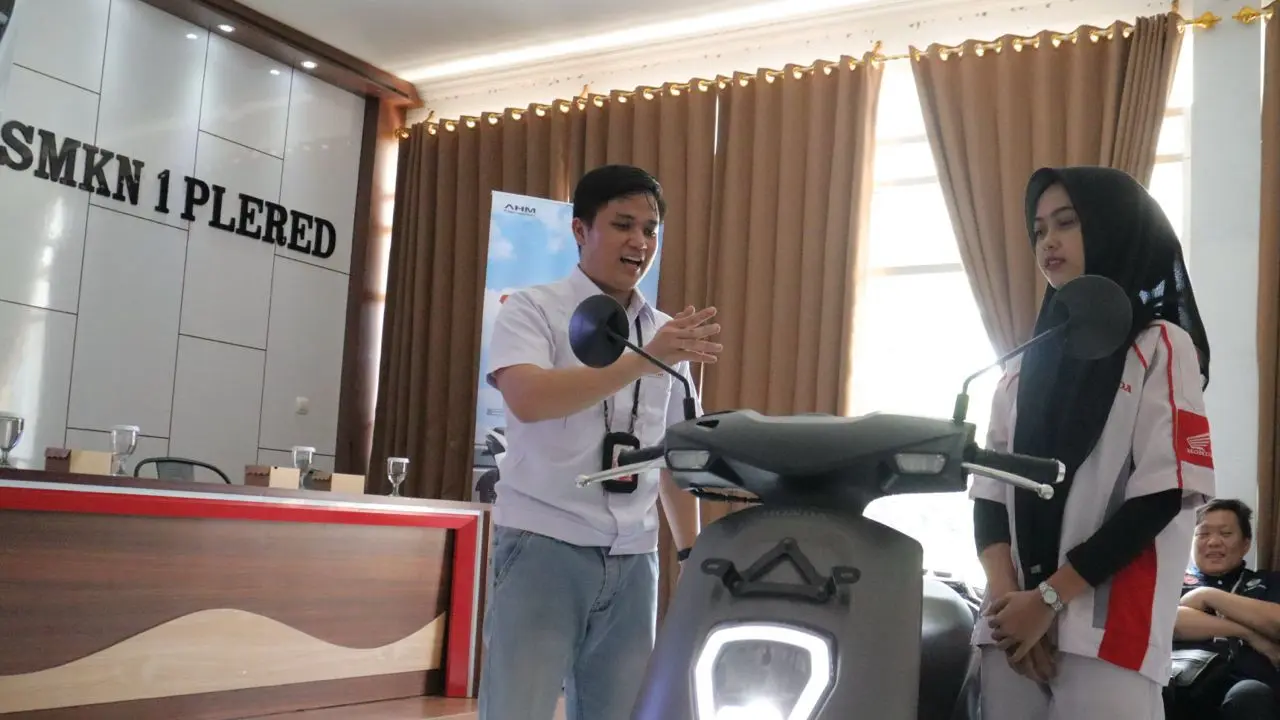 AHM Edukasi Teknologi Motor Listrik di SMK Binaan (ist)