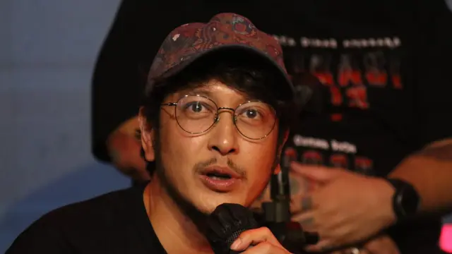 Dimas Anggara Sutradara Film Aplikasi Iblis