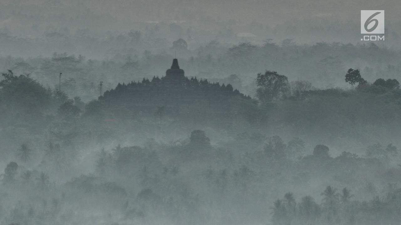 Melihat Kemegahan Candi Borobudur dari Punthuk Setumbu
