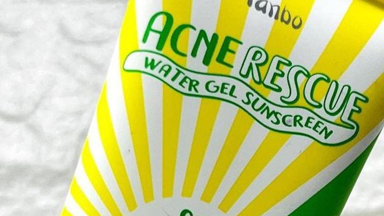 10. Acne Rescue Water Gel Sunscreen SPF35 PA++++<br>