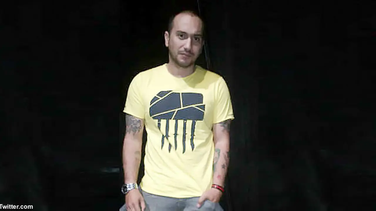 garry-iskak-twitter-130307b.jpg