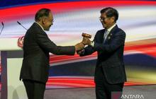 Usai Pimpin KTT ASEAN dan APEC, PM Malaysia Sakit Punggung: Benarkah Kurang Tidur Jadi Pemicu?