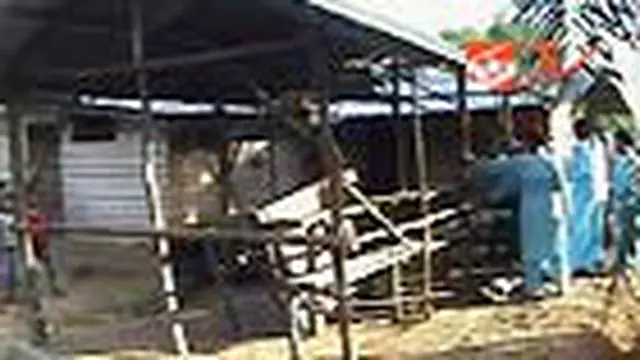 Puluhan Ibu Pengajian Razia Warung Remang