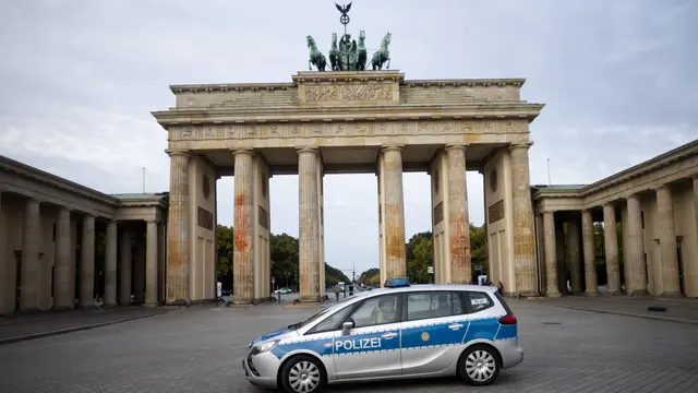 Gerbang Brandenburg di Berlin