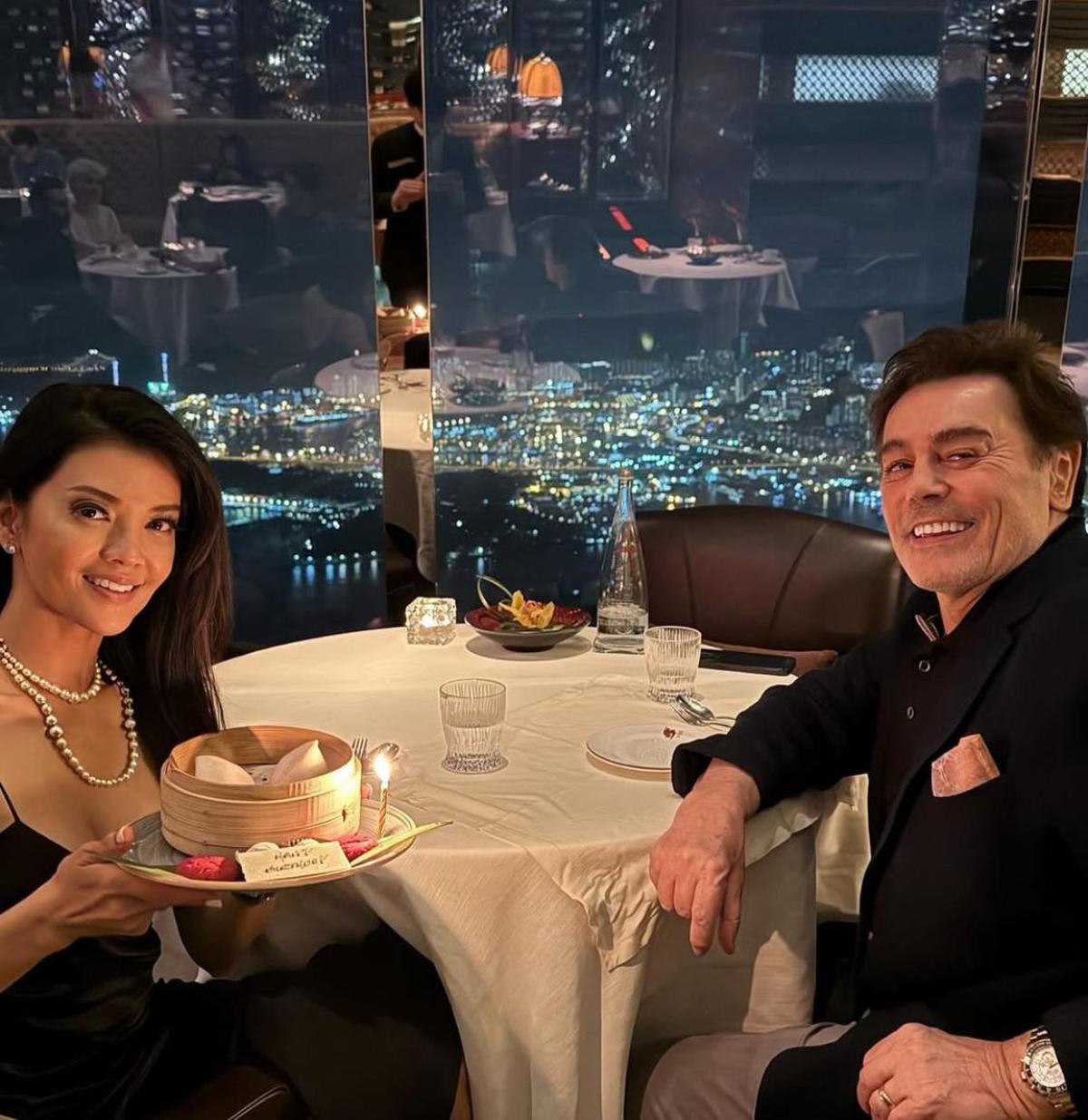 7 Potret Farah Quinn Rayakan Ulang Tahun Ke-45 dengan Gaya Mewah di Hong Kong