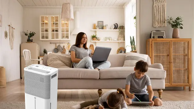 Ilustrasi Dampak Negatif Rumah Lembab dan Kurang Cahaya untuk Anak