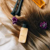 Ilustrasi produk perawatan rambut. (Sumber foto: Pexels.com).