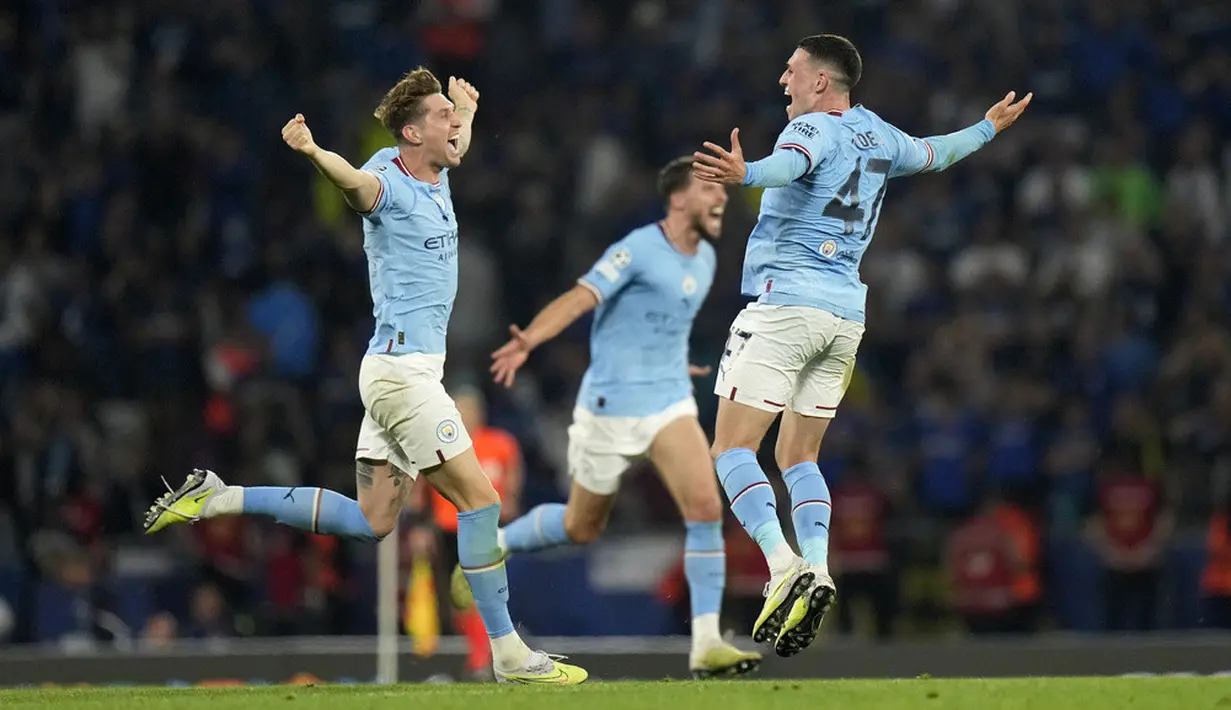 <p>Kemenangan ini sekaligus mengantar Manchester City meraih gelar treble winners pertama sepanjang sejarah. Sebelumnya, Manchester City telah merebut dua gelar juara, yakni Liga Inggris dan Piala FA. (AP Photo/Francisco Seco)</p>