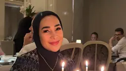 Erin Trygina Rayakan Ulang Tahun di Paris Bersama Ibu dan Sahabat