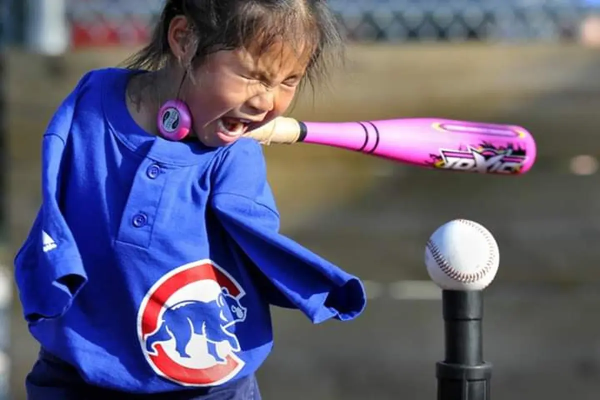 Ketika Zoe Main Baseball