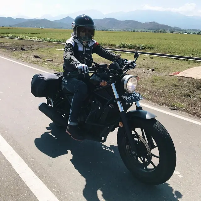 7 Momen Prisia Nasution Touring Naik Moge Sampai Atambua