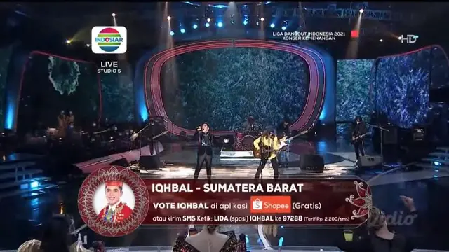 Iqhbal Finalis LIDA berduet dengan Slank di Konser Kemenangan