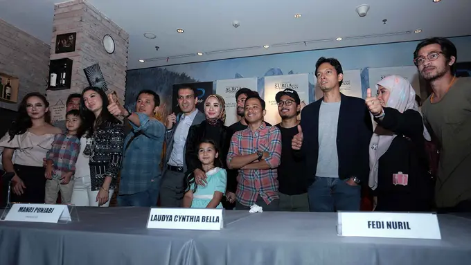 [Bintang] Hikmah Para Pemain Bintangi Film Surga yang Tak Dirindukan 2