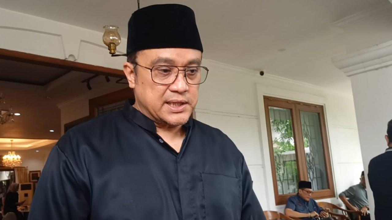 Aturan KPU Rahasiakan Dokumen Capres-Cawapres, Pimpinan Komisi II Bilang 'Lamar Kerja Saja Pakai CV Apalagi Pemimpin