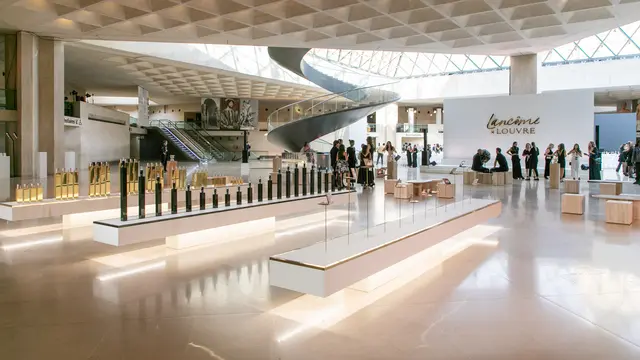 Tak Kalah dari Enzy Storia-Cinta Laura, Raline Shah dan Cathy Sharon Juga Tampil Memukau di Paris