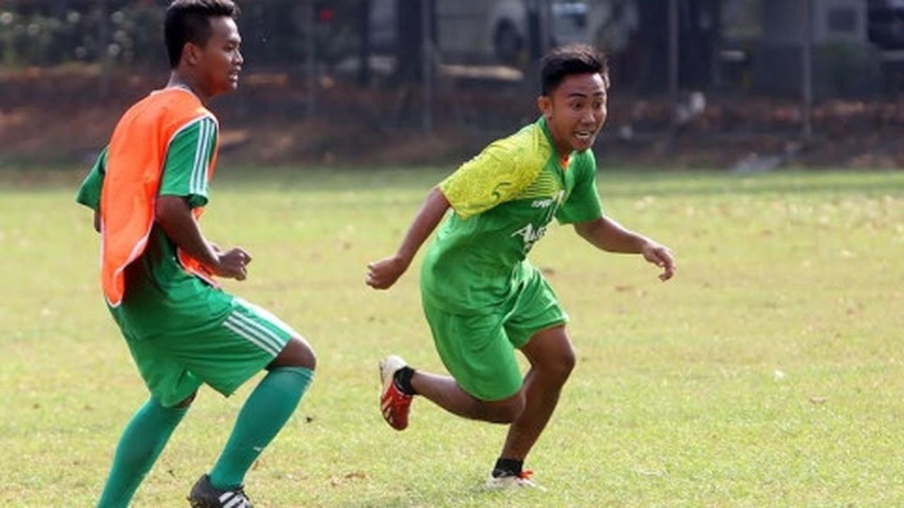 Rendi Irawan buka peluang balik ke Persebaya