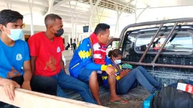 6 Potret Atlet Susanti Ndapataka, Peraih Medali Emas yang Dijemput Pakai Pick Up