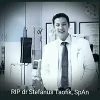 Meninggal dunia saat sedang bekerja, kematian dokter Stefanus Taofik bikin heboh masyarakat dunia maya. (Foto: Instagram/@yuni_rahayu_lestari))