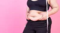 Obesitas menjadi salah satu masalah umum yang dihadapi, ketika kita terus menerus makan makanan ultraproses. (Foto dok: Freepik/Jcomp).