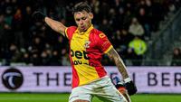 Bek Go Ahead Eagles di Eredivisie 2024/2025, Dean James, berminat untuk dinaturalisasi menjadi Warga Negara Indonesia (WNI) untuk membela Timnas Indonesia. (Bola.com/Dok.Instagram Dean James).