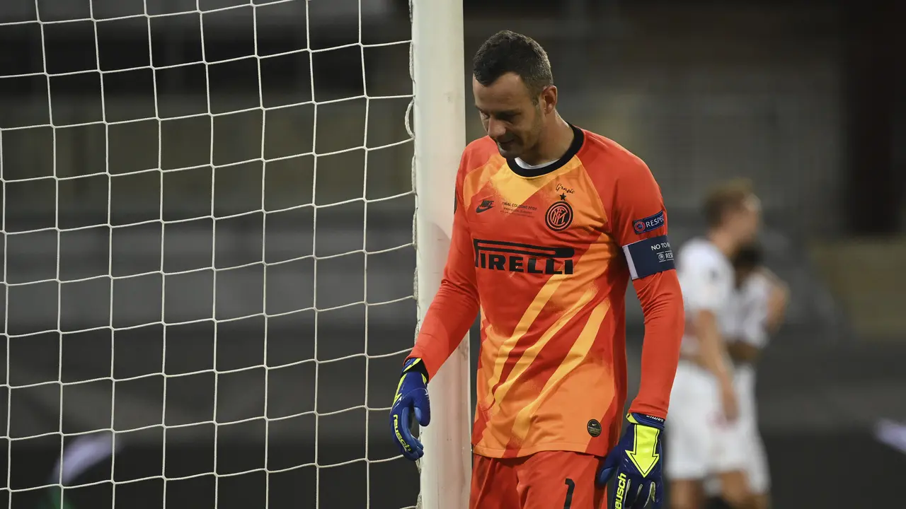 Samir Handanovic - Inter Milan - Liga Europa