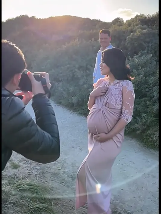 [Instagram/elyagustina]