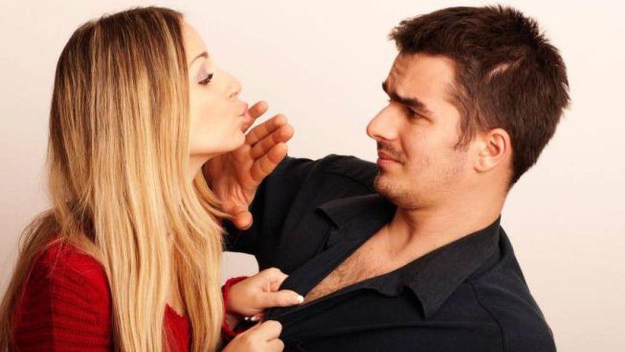 Ciuman Adalah Bagian Buruk dari Pacaran dan Tak Perlu Dilakukan