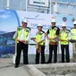 Penutupan atap (topping off) terminal baru Bandara Internasional Ahmad Yani Semarang pada Minggu (11/2/2018). (Foto: Hidya Anindyati)