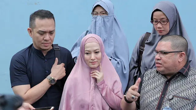 [Bintang] Lyra Virna dan Fadlan