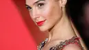 Gal Gadot memakai lipstik berwarna merah tampil mempesona saat menghadiri pemutaran perdana "Batman V Superman: Dawn of Justice" di Leicester Square, London, Inggris, Selasa (22/3). (AFP/JUSTIN Tallis)