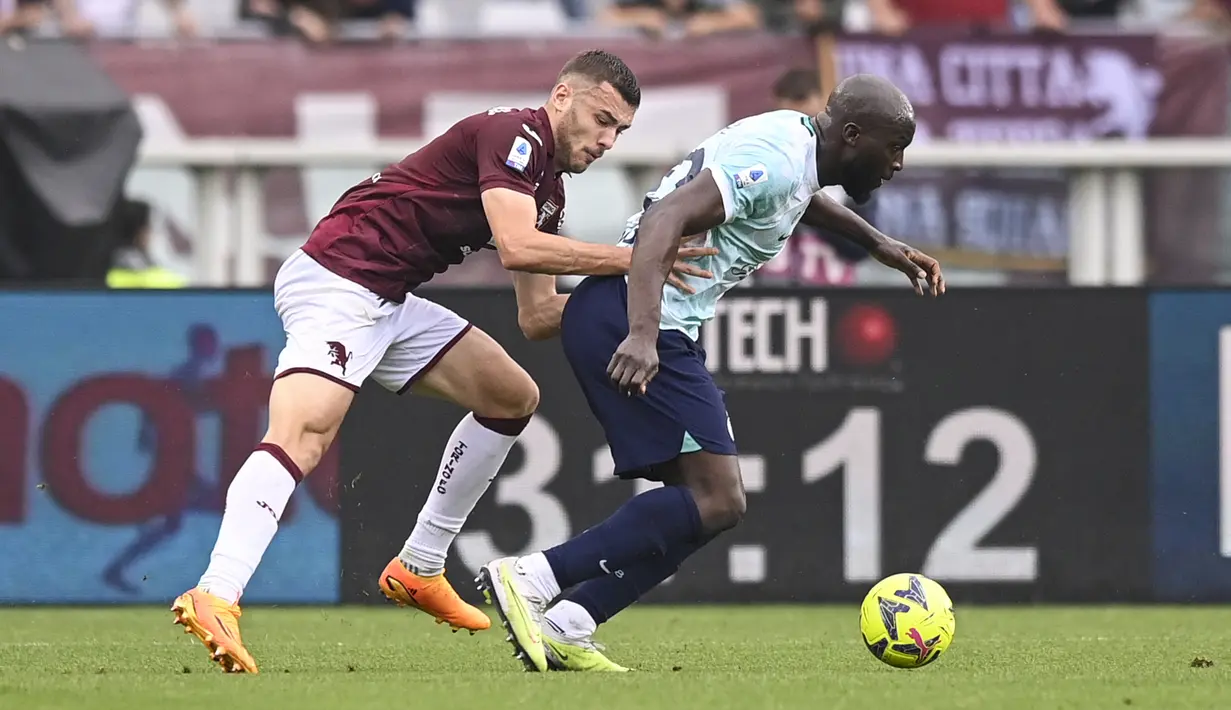 I Nerazzurri menang tipis atas tuan rumah Torino dengan skor 1-0. (Fabio Ferrari/LaPresse via AP)