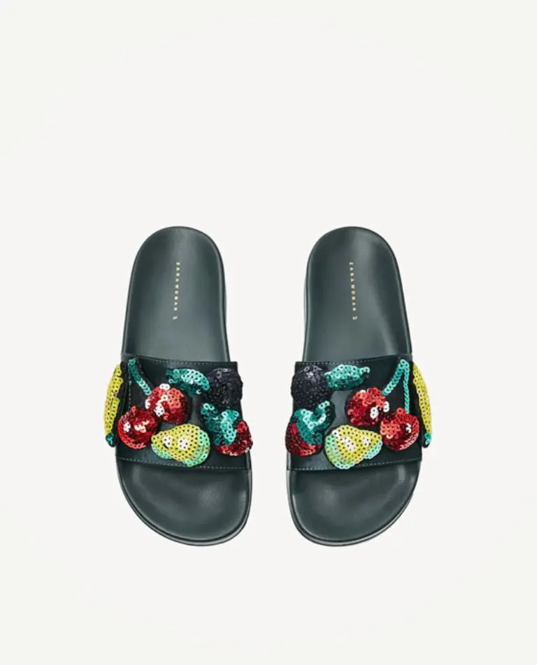 MULTIFRUIT SLIDES. (zara.com)