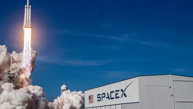 Taksi SpaceX untuk Astronot Berhasil Jalani Uji Coba