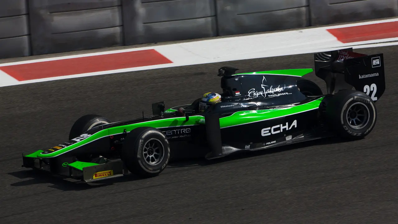Philo Paz Patric Armand (GP2 Media Services)