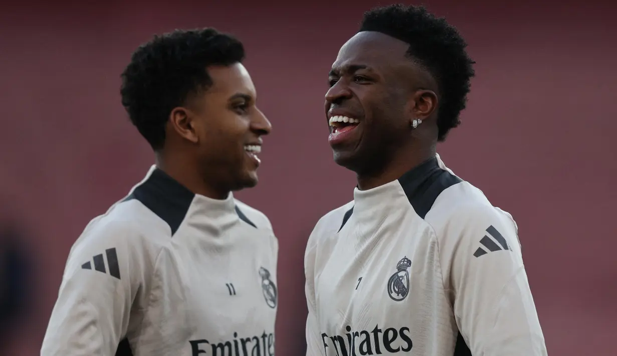 Sementara itu, pertemuan terakhir Real Madrid dan Arsenal terjadi pada 2006. Kala itu, di babak 16 Besar Liga Champions, Arsenal menang dengan agregat 1-0. (Adrian DENNIS/AFP)