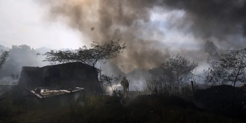 Cuaca Kering Picu Kebakaran Lahan di Paraguay