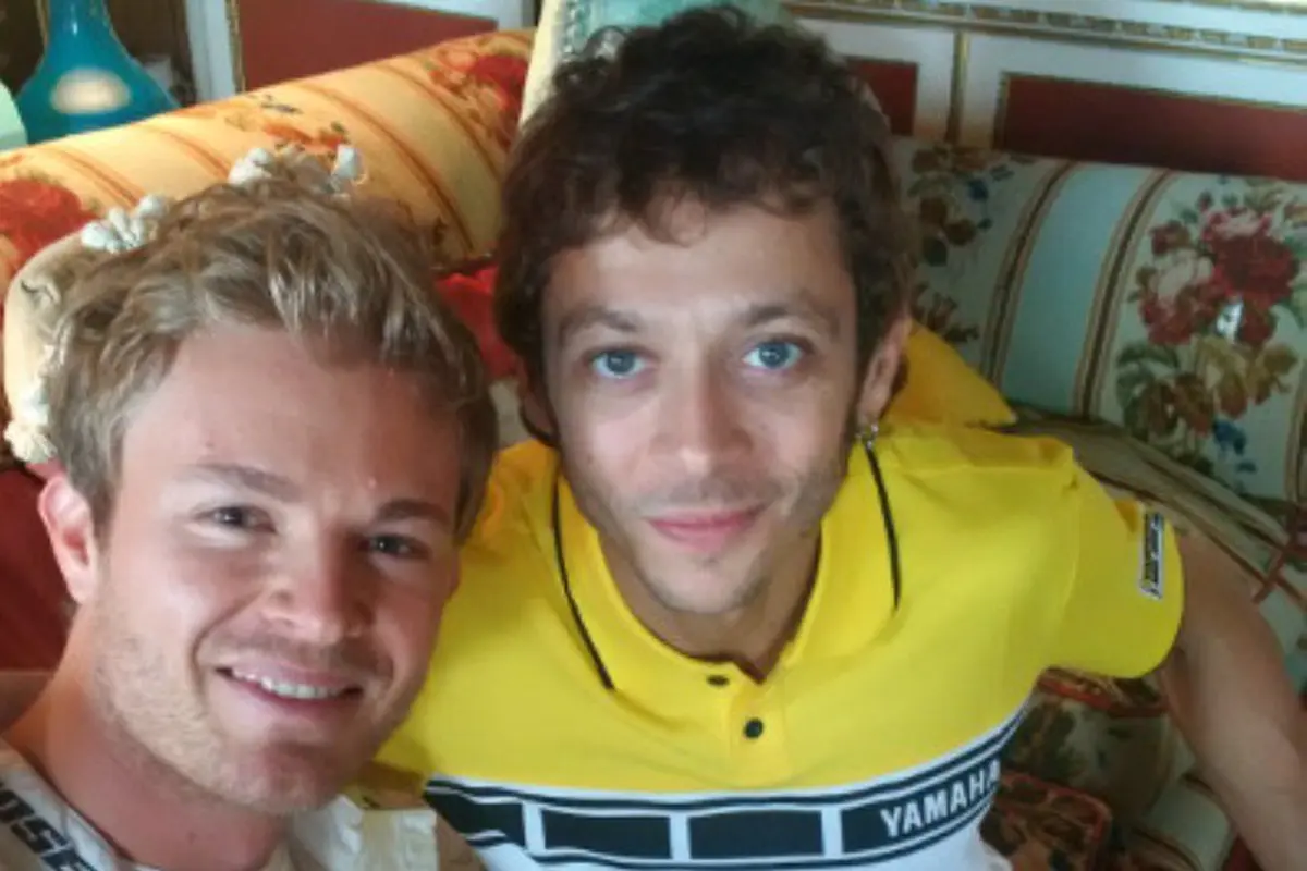 Valentino Rossi dan Nico Rosberg