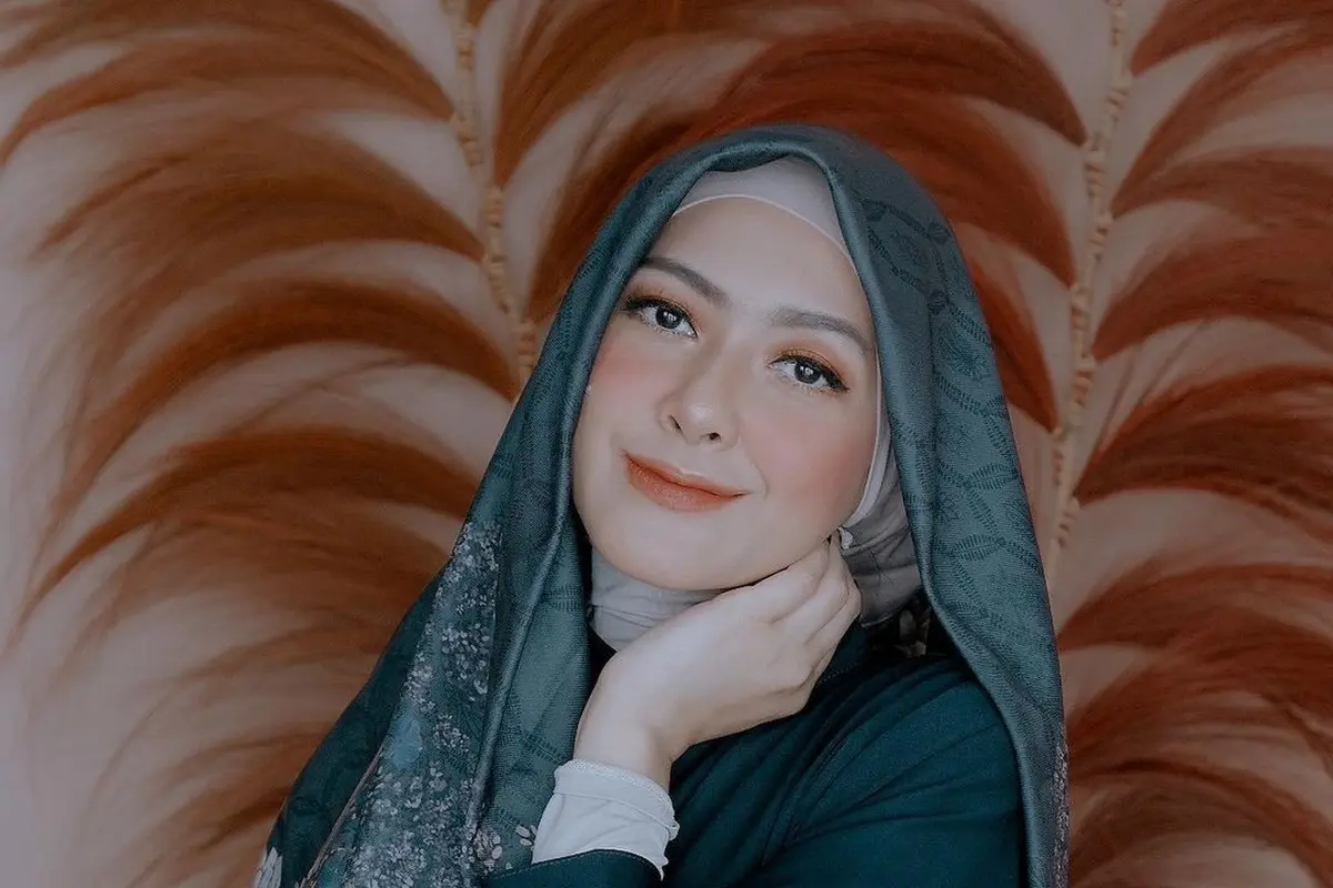 Lama Tak Muncul di Layar Kaca, Ini 7 Potret Terbaru Richa Novisha