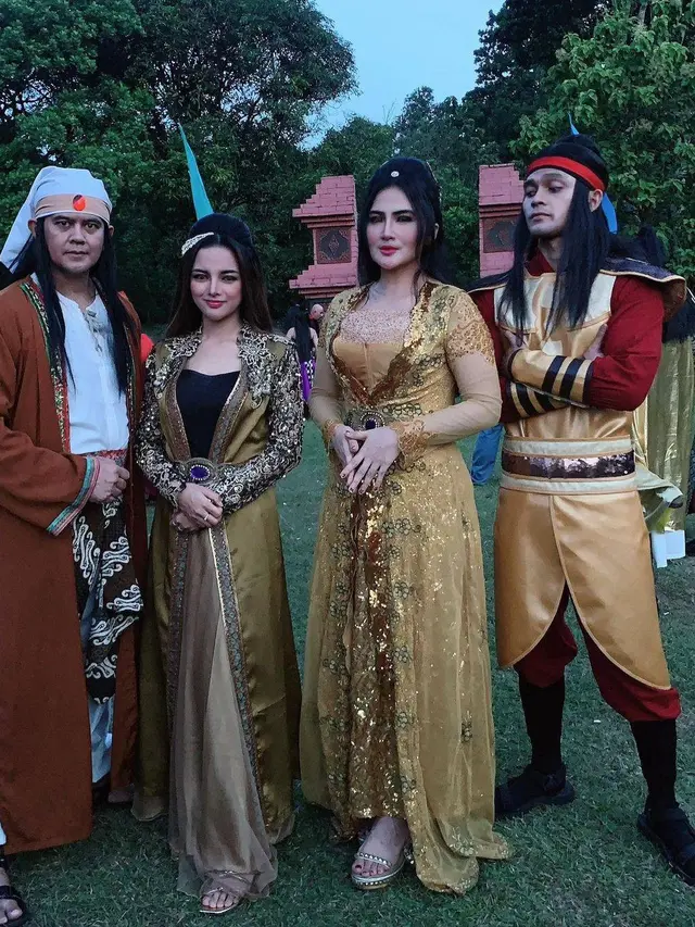 Main Drama Kolosal, Ini 7 Potret Dianna Dee Starlight Jadi Permaisuri Angling Dharma