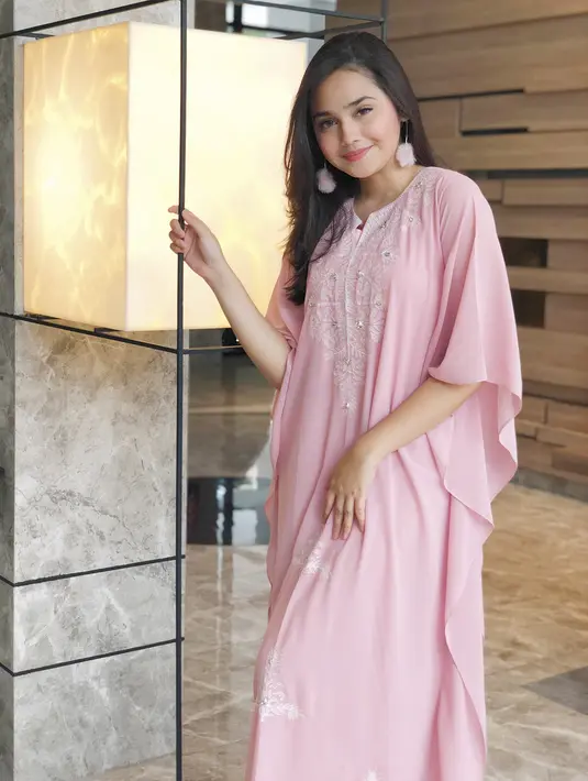 (Instagram/syifahadjureal)