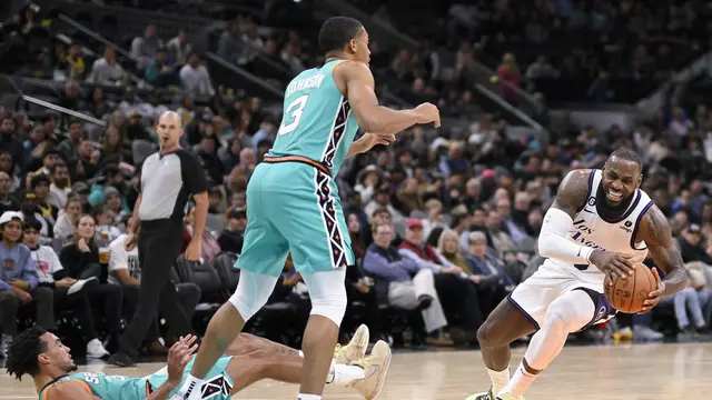 LeBron Kembali, Lakers Raih Kemenangan Tandang Perdana
