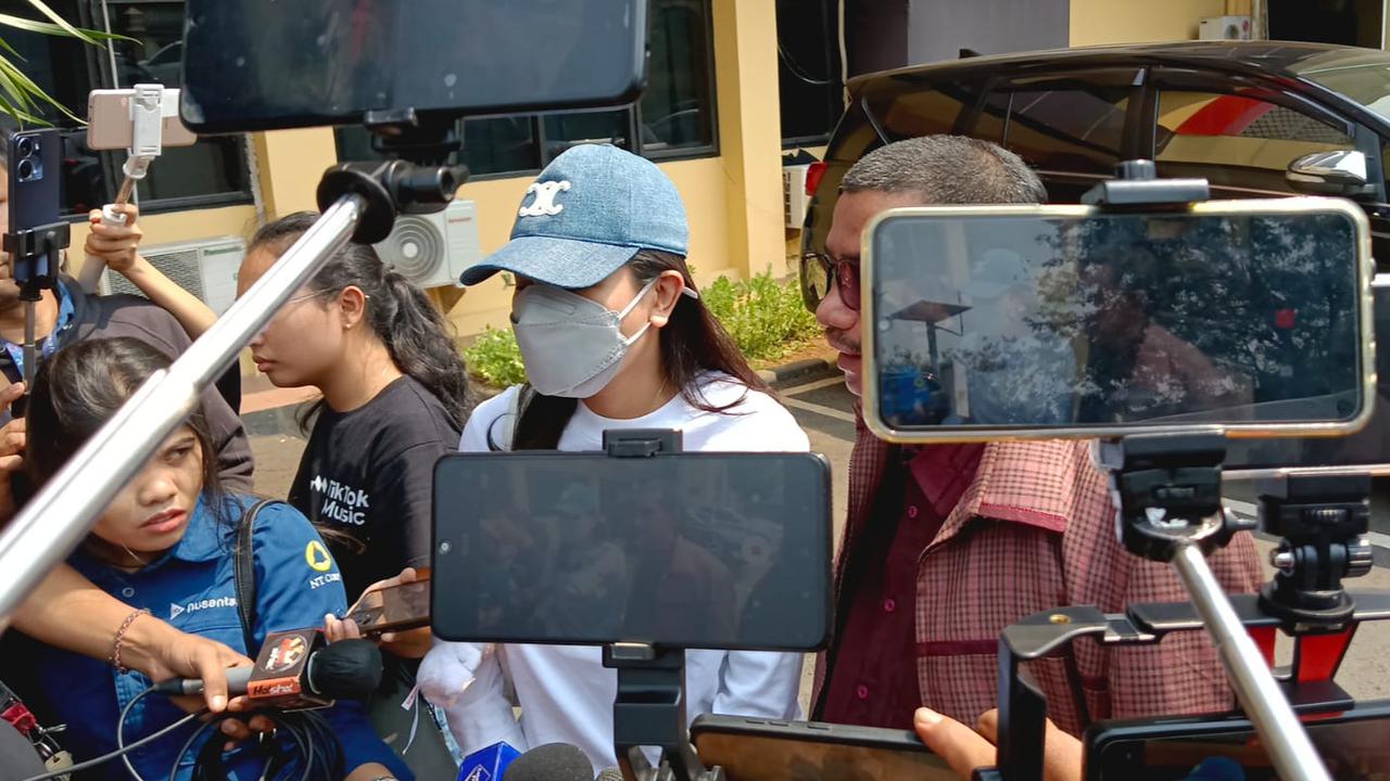 Kubu Nikita Mirzani Laporkan Vadel Badjideh: Ini Bukan Percintaan Tapi soal Kejahatan