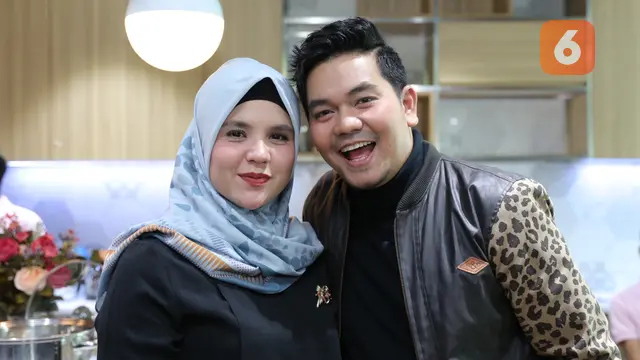 [Fimela] Indra Bekti dan Aldila Jelita