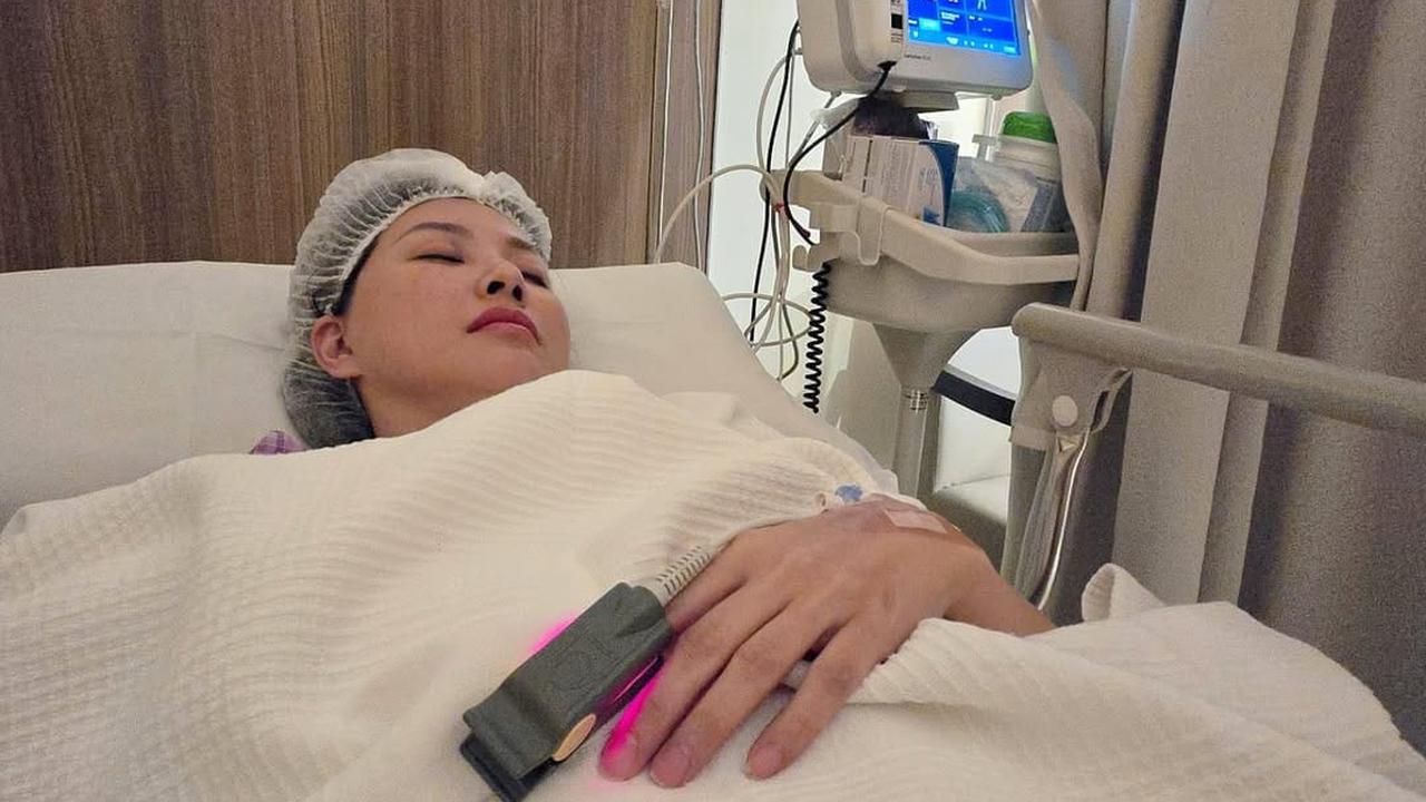 Potret Ruben Onsu Semangat Antar Thalia dan Thania Sekolah