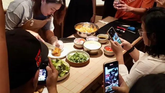 Ilustrasi Food styling Markette