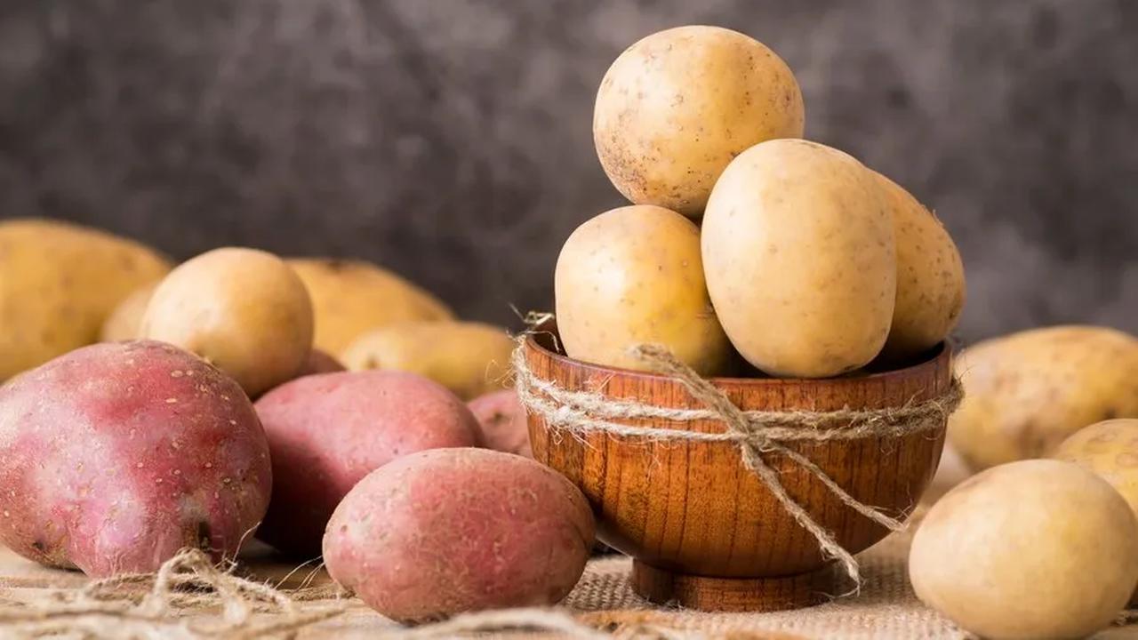 Manfaat Kesehatan Kentang dan Ubi Jalar<br>