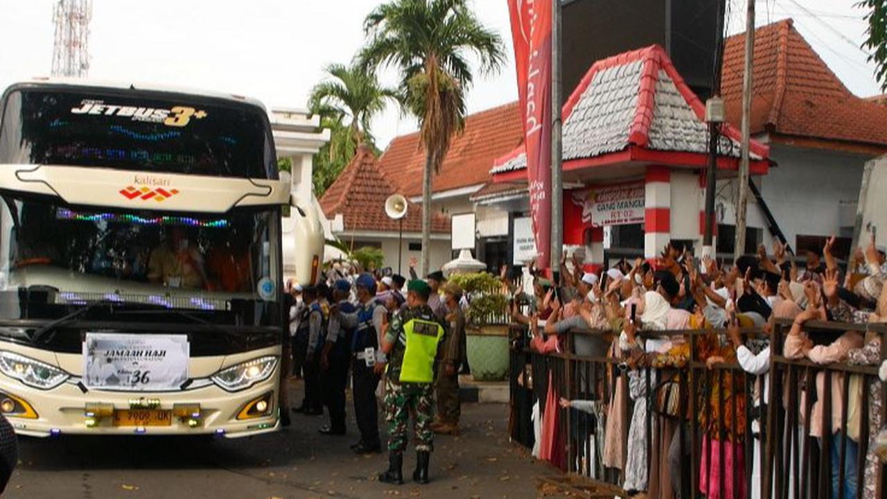 Kisah Petani Tembakau di Lumajang Tabung Dana Haji Sejak Tahun 2012 Bikin Haru Keluarga