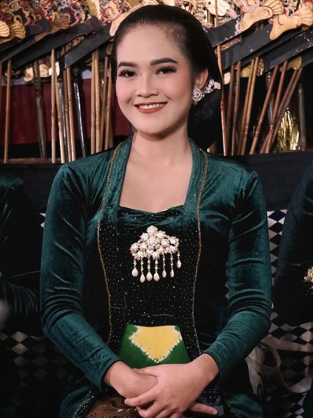 Elisha Orcarus Allaso.