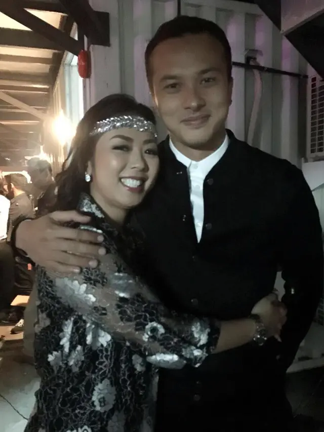 Pernah Pinjamkan Apartemen, Ini 5 Potret Kedekatan Nicholas Saputra dan Keluarga Soimah